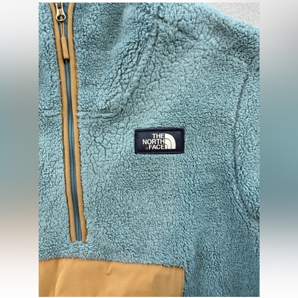 Sold The North Face Men's Campshire Pullover Hoodie in a green/teal Men Large - Picture 4 of 15